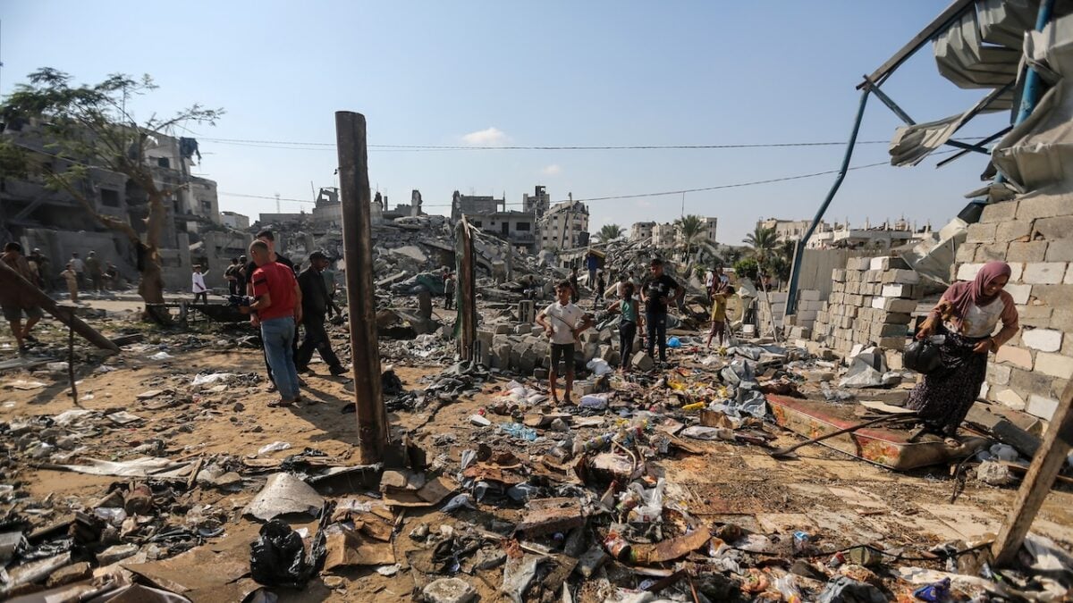 Despite Trump's announcement of Gaza peace plan, Israel's increased airstrikes leave dozens dead as region mourns