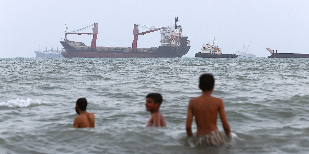 ‘An unattractive deal with Iran is the best of limited bad options’ to get oil flowing again