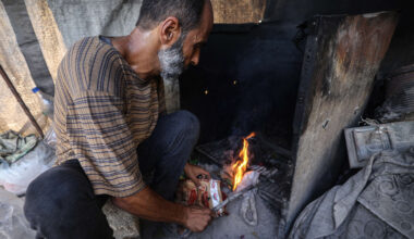 Israel Restricts Cooking Gas Into Gaza, So We Must Burn Toxic Plastic to Cook