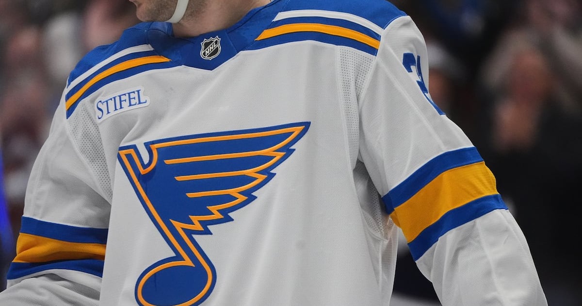 Ontario hockey player remains in hospital after collapse
