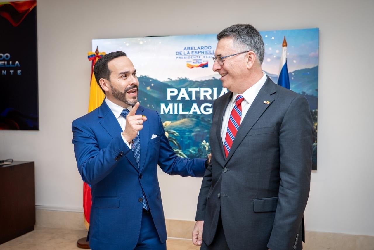 New Colombian president, who has pledged to restore ties with Israel, takes office