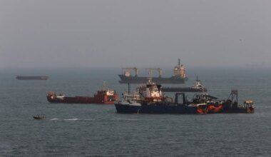 Iran Accuses U.S. of Obstructing Progress in a Strait of Hormuz Deal