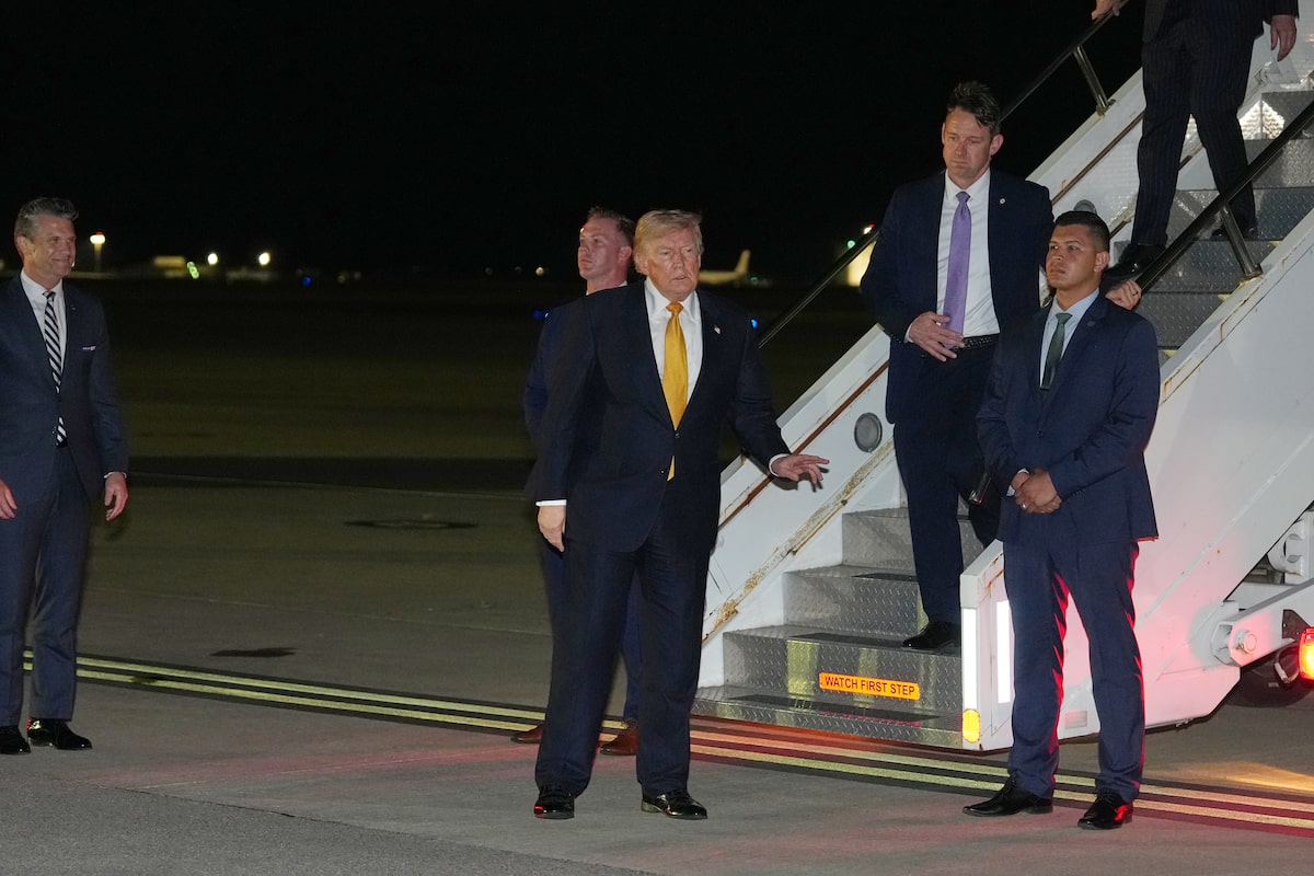 Trump used elaborate ruse to leave Turkey after NATO summit because of Iran threat, report says