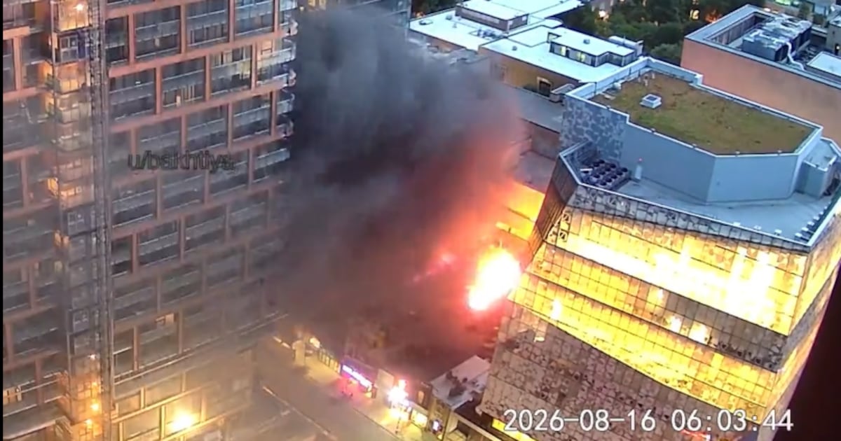 Zanzibar fire captured in new video