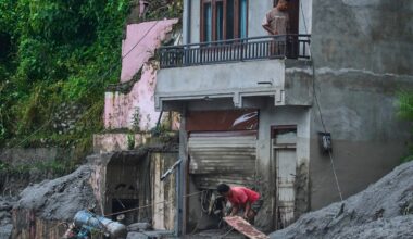 One Canadian found safe after catastrophic Nepal-Tibet floods, Anand says
