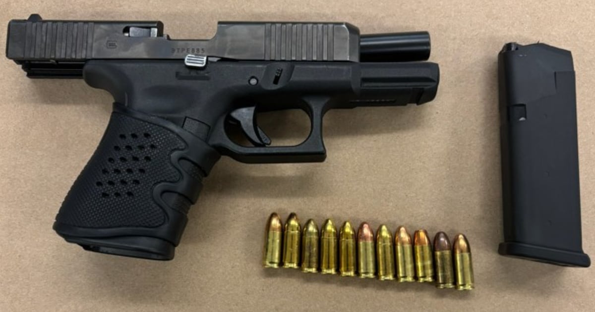 Toronto boy, 16, accused of pointing gun at police officers