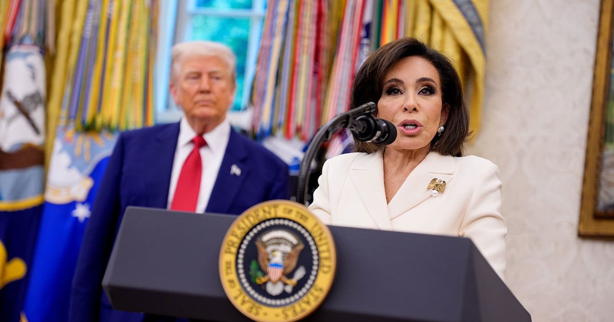 Inside Trump’s tense meeting with Jeanine Pirro - CTV News