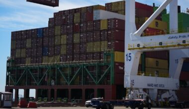 Statistics Canada: June trade surplus rises to $3.9 billion