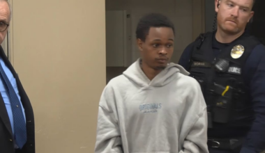Winooski man charged in Burlington stabbing death