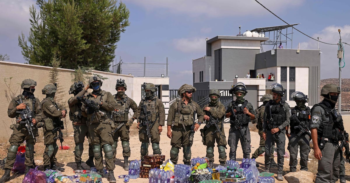 As settler siege continues, Israel advances de facto West Bank annexation