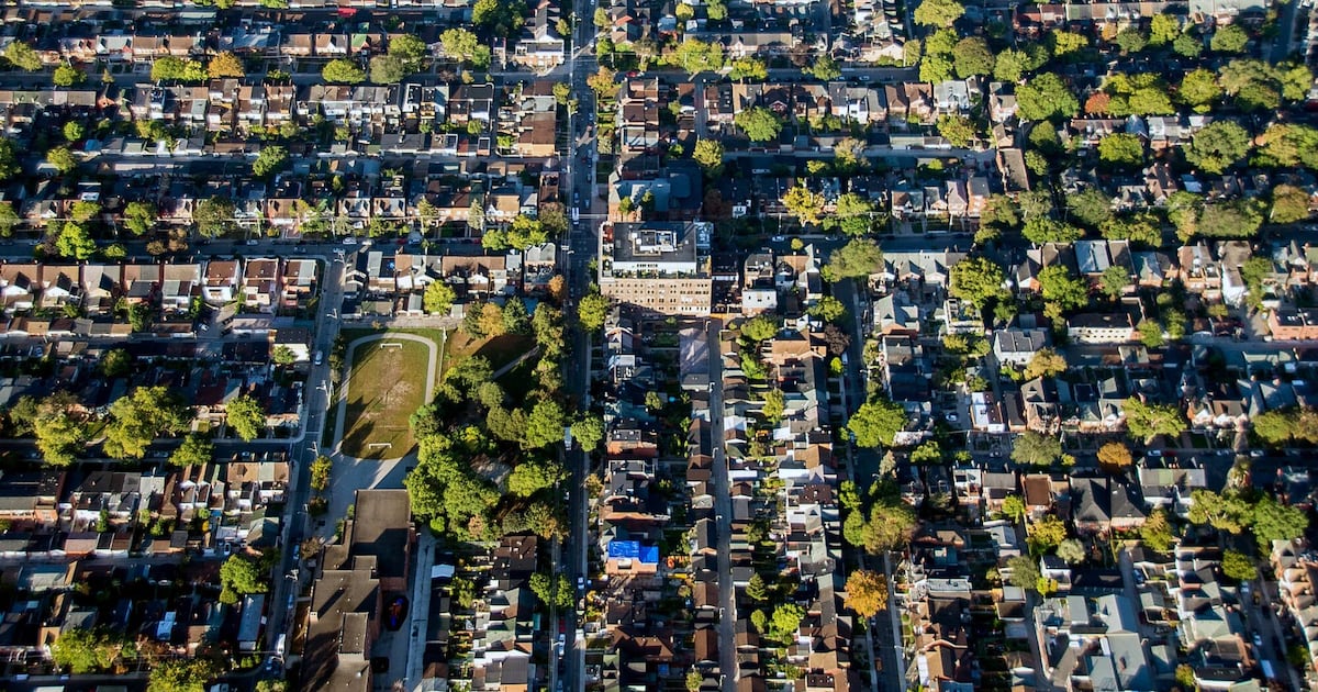 Toronto housing market: Where homes are selling the slowest