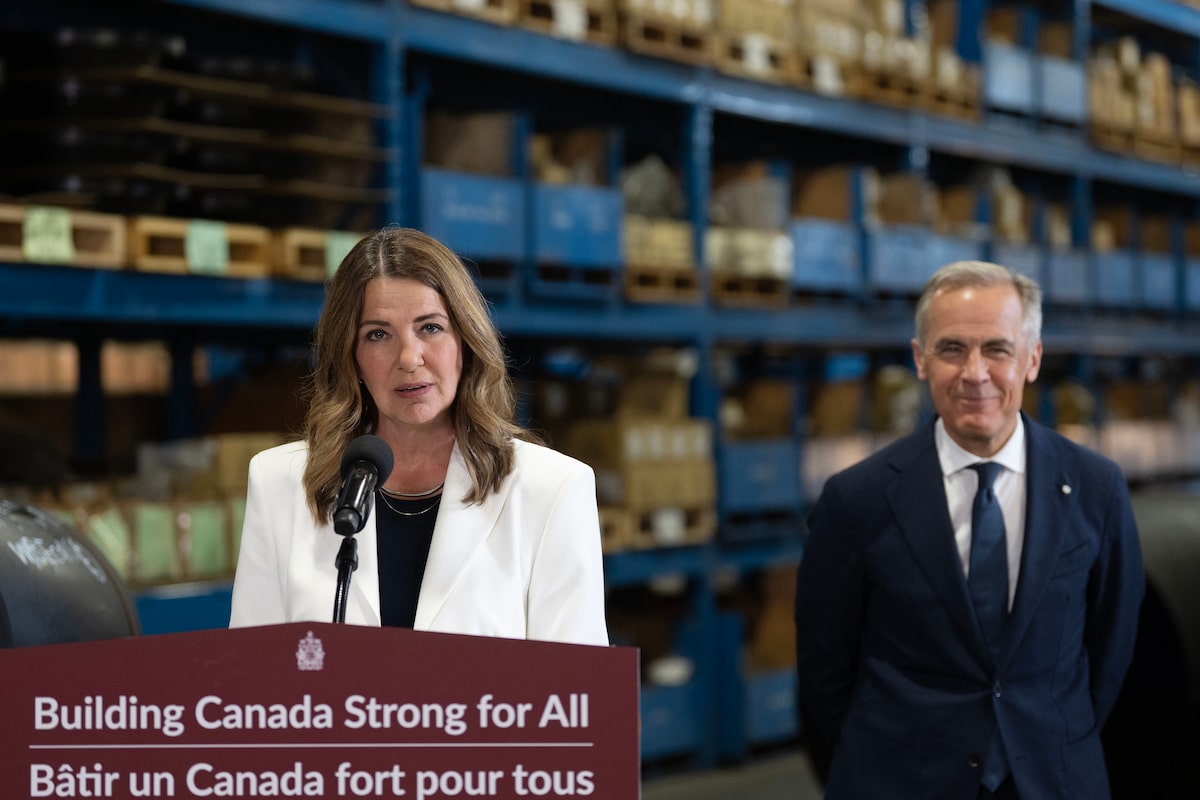 First Nations chiefs in B.C. call on Carney, Smith to halt West Coast pipeline