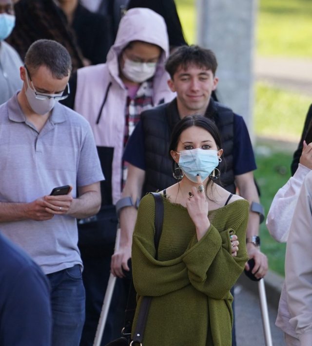 Students queuing to receive vaccines and antibiotics at the University of Kent campus in Canterbury as the number of cases of meningitis being investigated by the UK Health Security Agency (UKHSA) in Kent has risen to 27. Picture date: Thursday March 19, 2026. PA Photo. Photo credit should read: Gareth Fuller/PA Wire