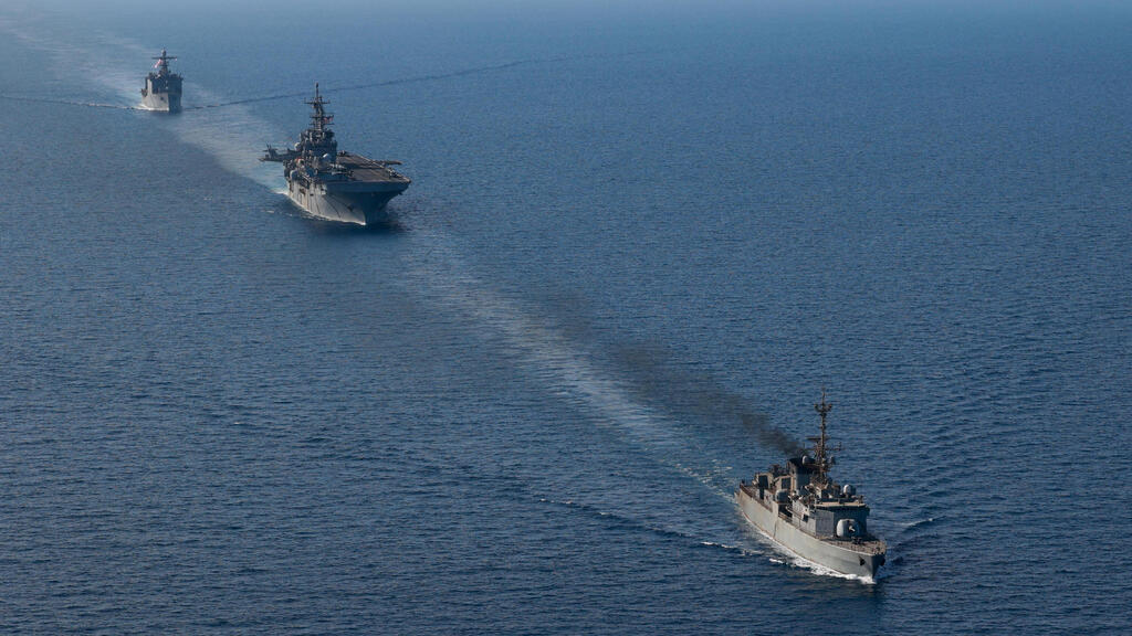 US military warships in the Red Sea (Photo: Reuters / U.S. Naval Forces Central Command) ארה"ב ספינות אוניות מלחמה של הצבא האמריקני הים האדום