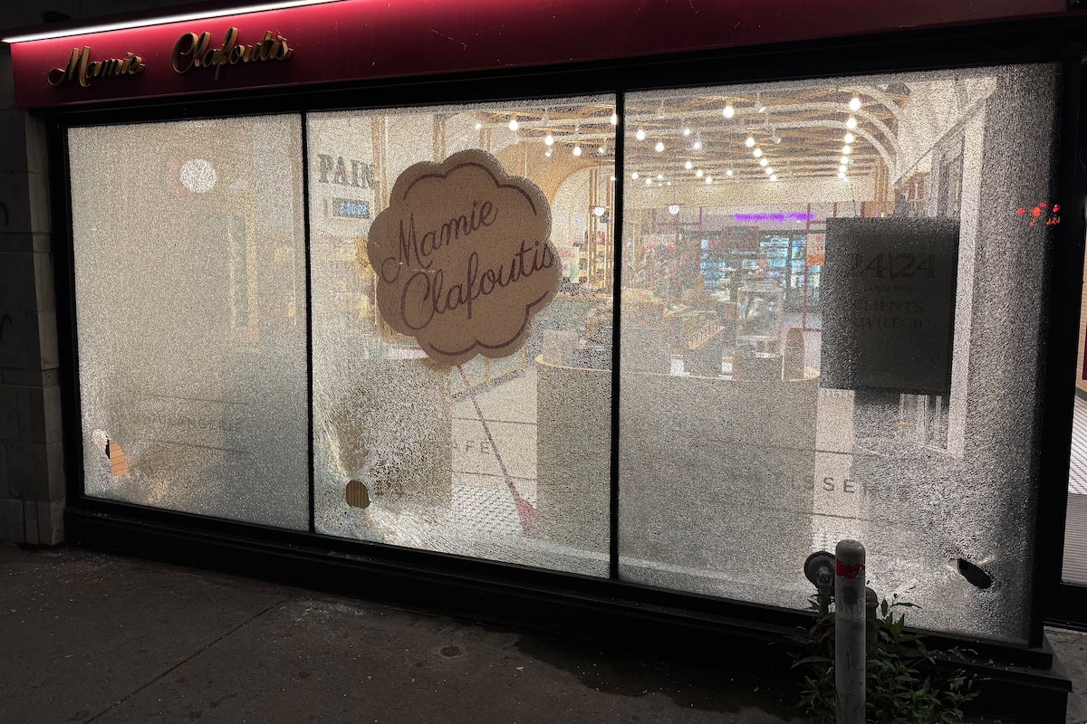 Bakery in Montreal vandalized with anti-tech message after switching to self-serve model