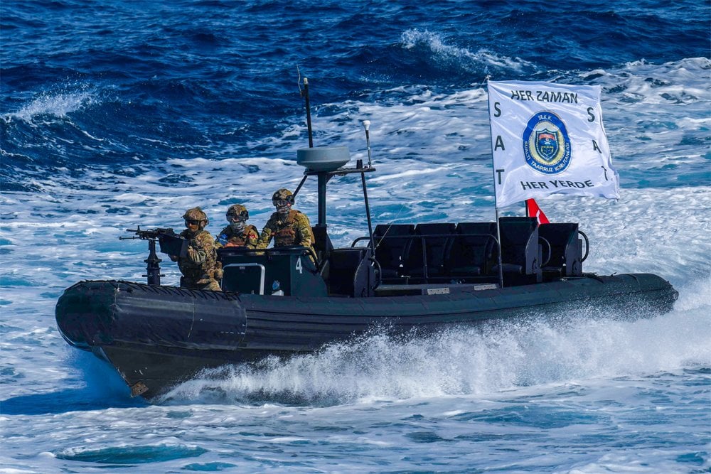 Turkish Commandos Retake Cargo Ship Killing 14 Somali Pirates