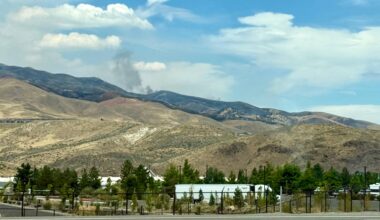 Wildfire approaches Reno, Nevada, forcing thousands to evacuate their neighborhoods