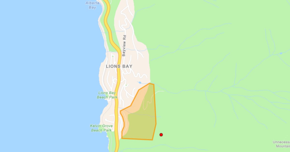 Evacuation alert issued due to wildfire in Lions Bay, B.C. - CTV News
