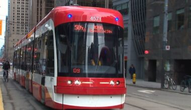 Man fatally struck by TTC streetcar in downtown Toronto