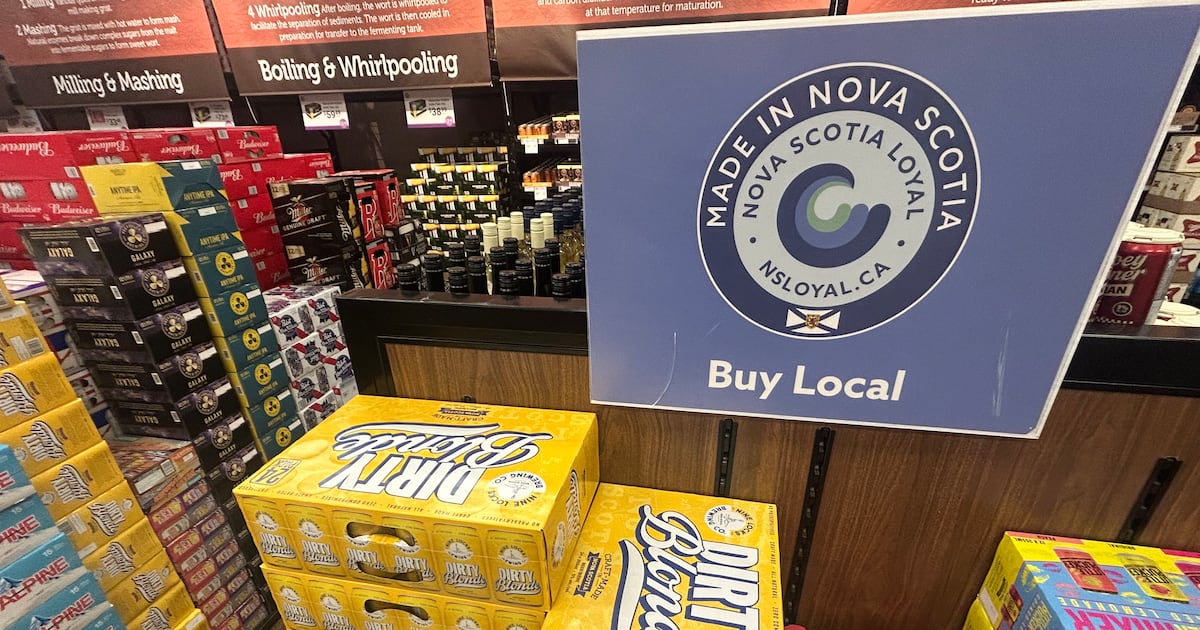 ‘I’m not gonna buy it’: Maritimers react as U.S.-Canada liquor trade talks unfold - CTV News