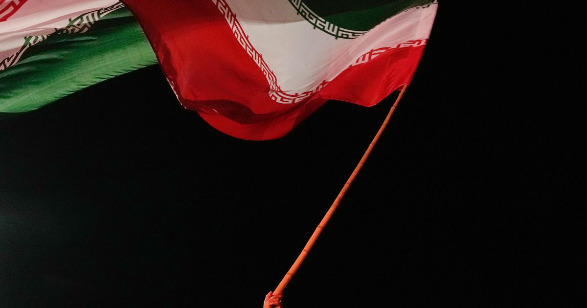 A quiet channel between ICE and Iran shaped deportation flights, newly released emails show :: WRAL.com