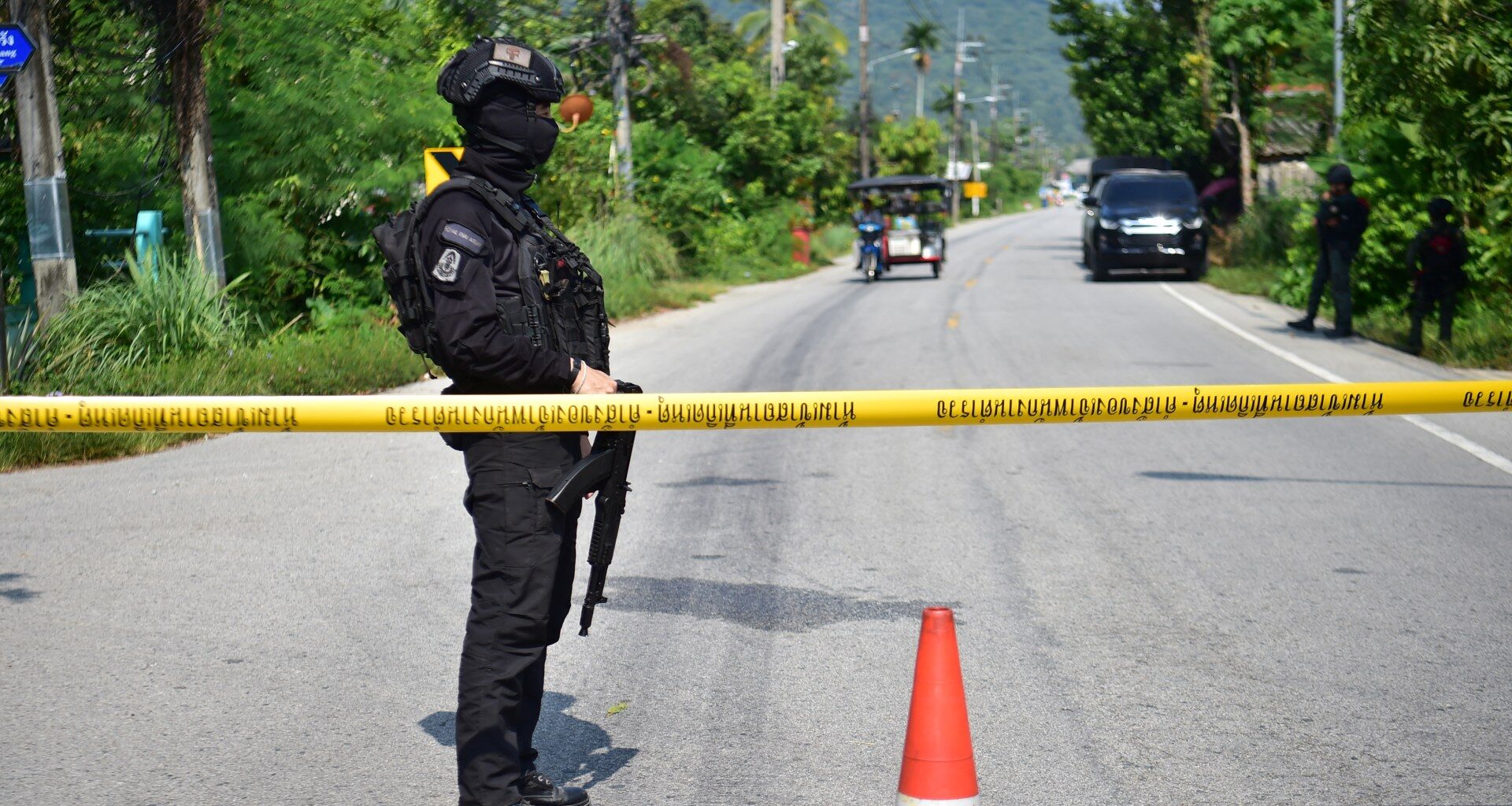 Dozens of attacks in southern Thailand wound three people | News