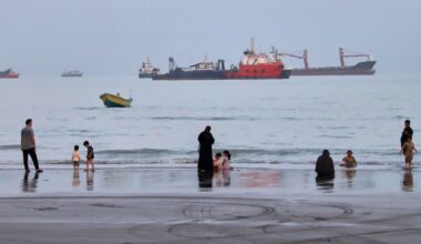 Live updates: Iran says Hormuz deal is close but US must meet commitments before strait reopens