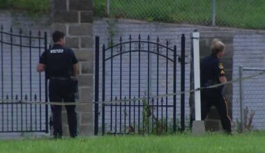 Omaha police urge people to avoid area of emergency situation