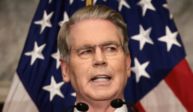 US Launching 'Economic Onslaught' On Iran, Demands Countries Cut 'Lifelines' That Sustain Tehran