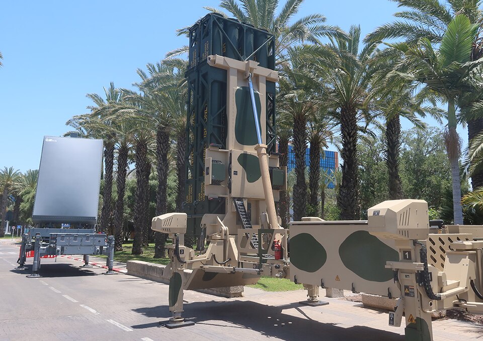 IAI Barak MX air defense system with EL/M-2084 MMR radar. Photo: JamesBondonMission/Wikimedia Commons