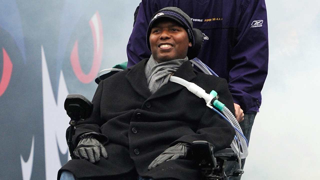O.J. Brigance, Super Bowl winner with Ravens, dies at 56 after battling ALS | Latest NFL News, Analysis & Updates
