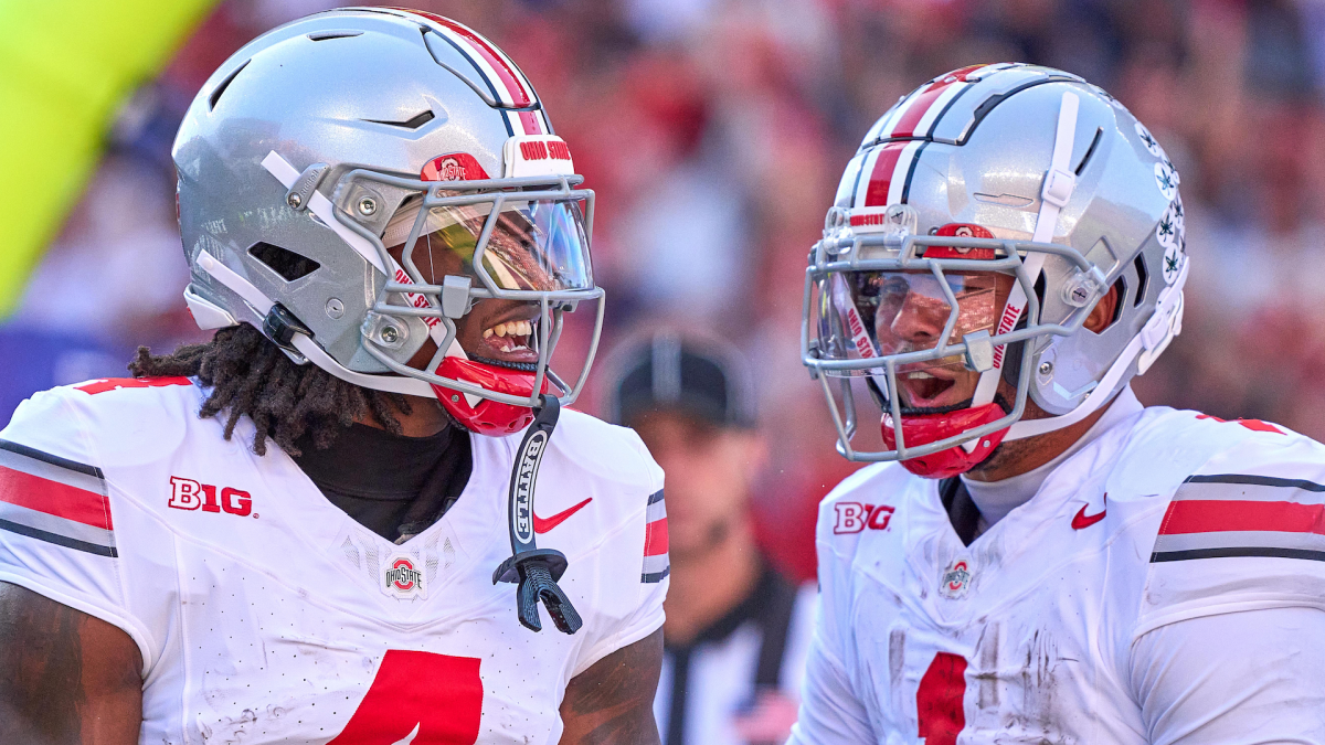 AP Top 25: Ohio State preseason No. 1, Oregon at No. 2 in college football rankings