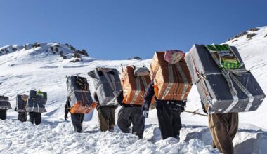 Poverty pushes Iranian children into hazardous border work