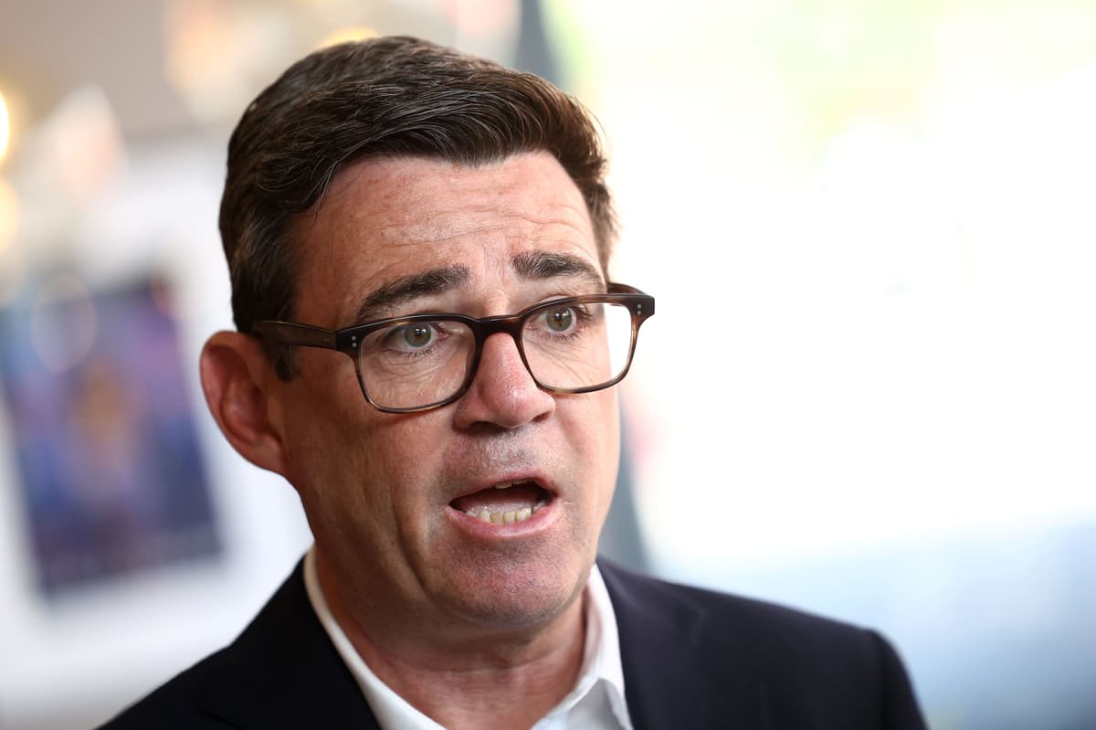 'More affluent areas' will have to house migrants, PM says as over 900 arrive in small boats in just three days - London Evening Standard