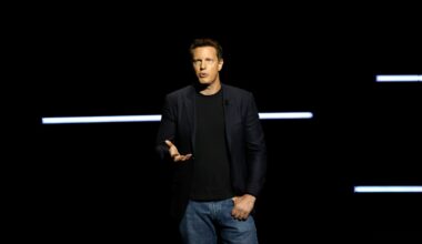 David Ellison Wants Us to Think Democrats Like the Merger. They Don't