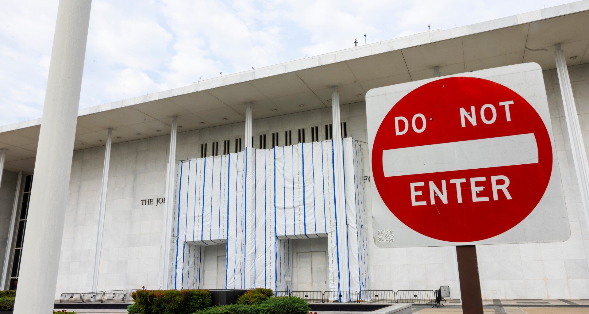 Kennedy Center agrees not to restore Trump’s name before September 8 | Donald Trump News