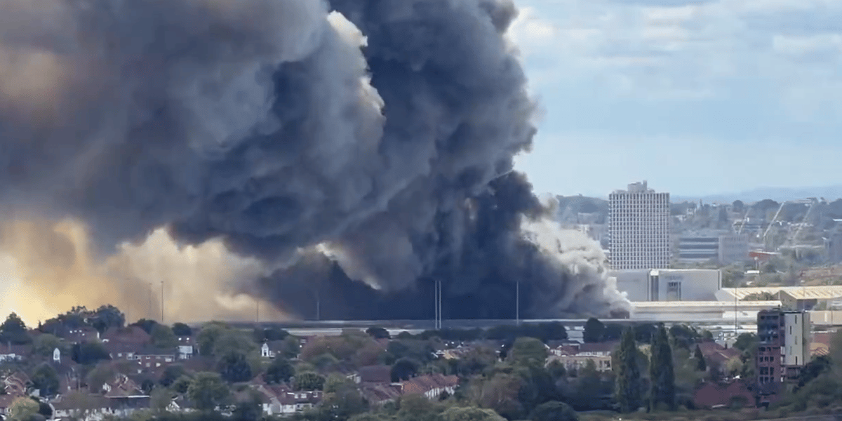 125 firefighters battle huge blaze near Wembley Stadium - live updates - London Evening Standard