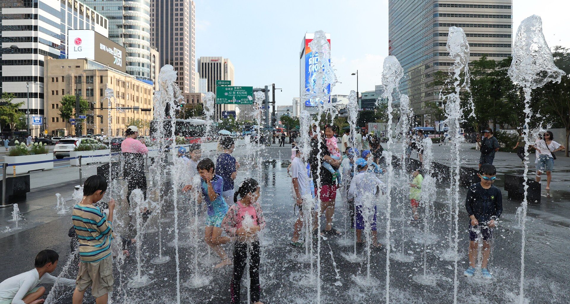 South Korea has hottest day on record amid extreme weather globally | Weather News