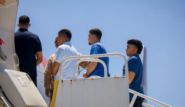 First group of US deportees, out of an expected 1,200, arrive in Liberia | Donald Trump News