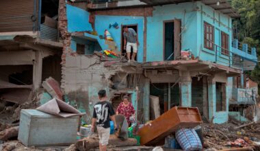 Why Nepal faces another flood threat from a new lake on China border | Floods News