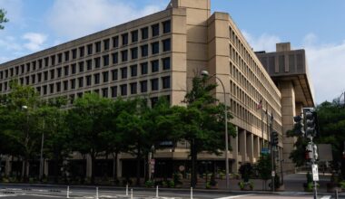 Judge blocks plan to move FBI headquarters to Reagan Building