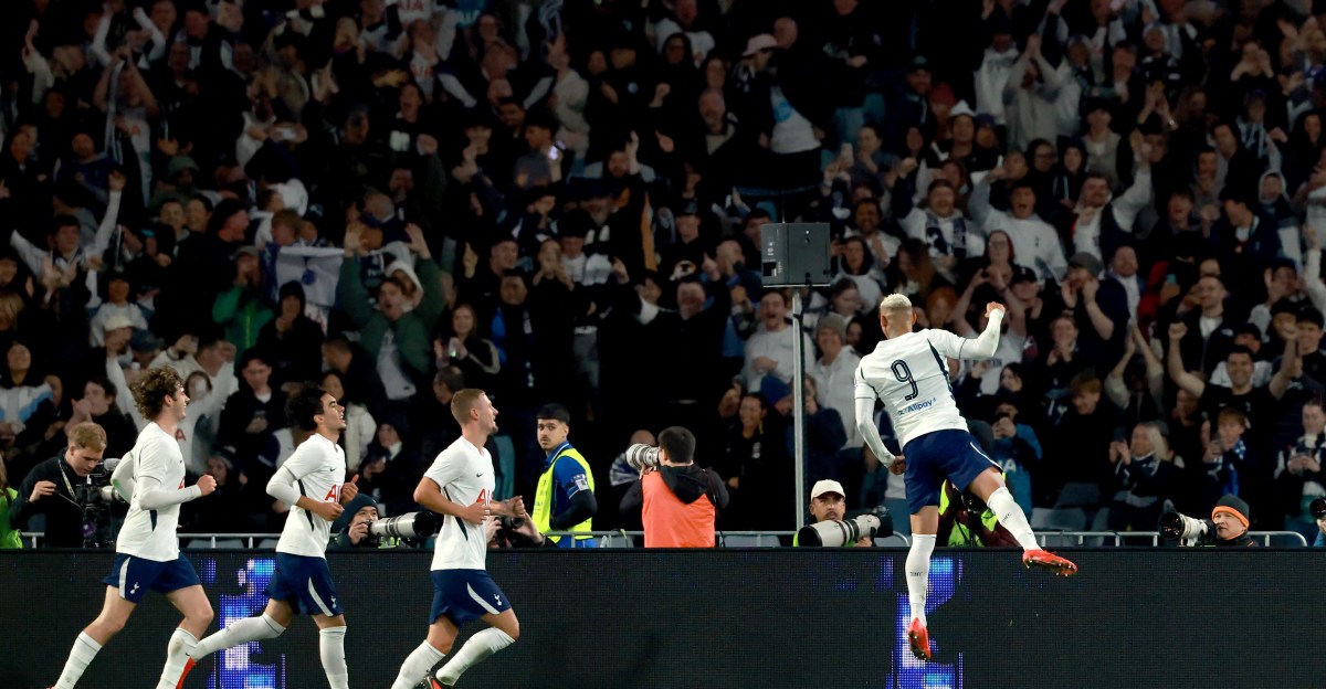 Chelsea 1–2 Tottenham Hotspur: Late Richarlison goal delivers glory