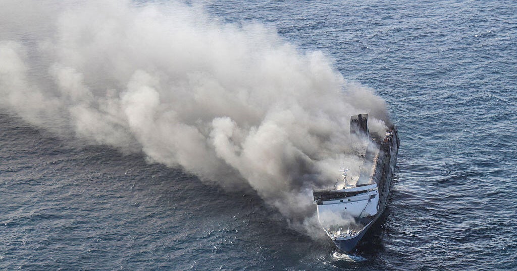 TOPSHOT-INDONESIA-ACCIDENT-FIRE