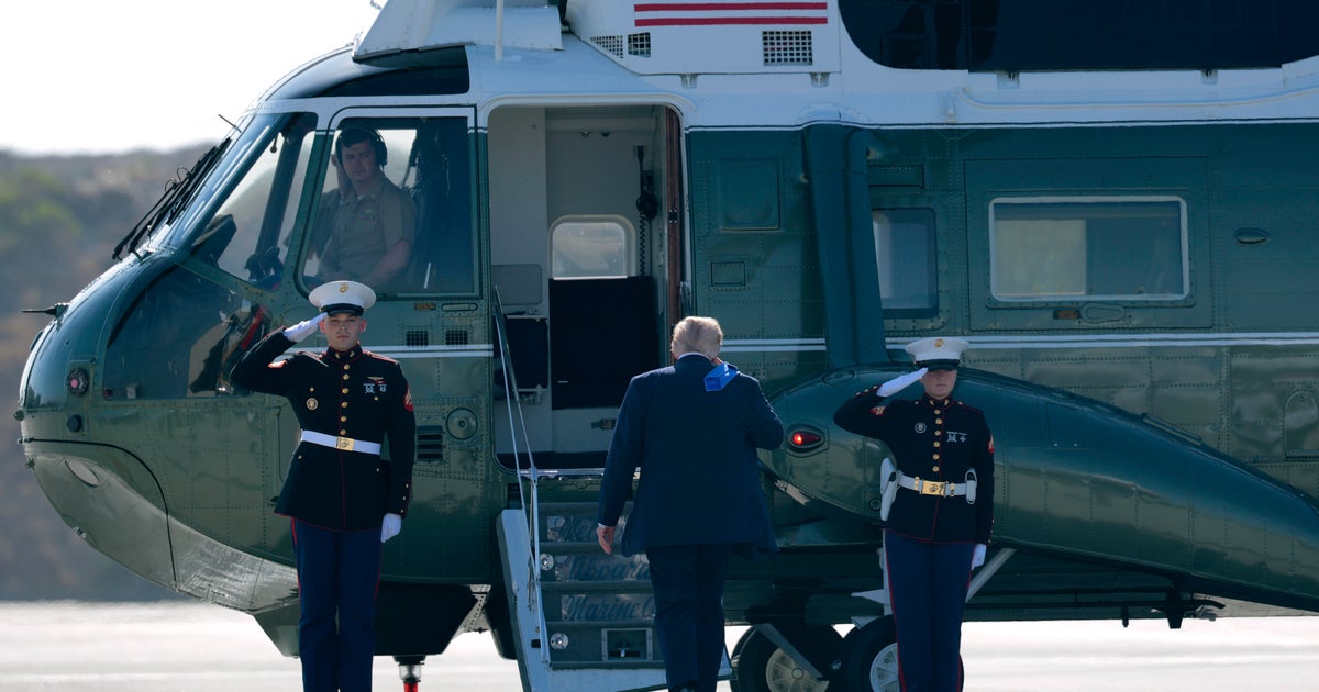 FAA reviewing incident involving Trump flight on Marine One, air traffic controllers at National Airport