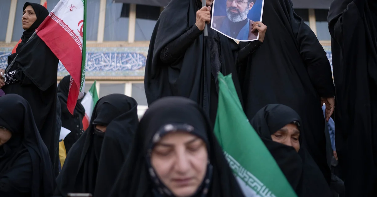 Live Updates: Iran dismisses Trump's "economic D-Day" threat, says it "will only bring further defeat"
