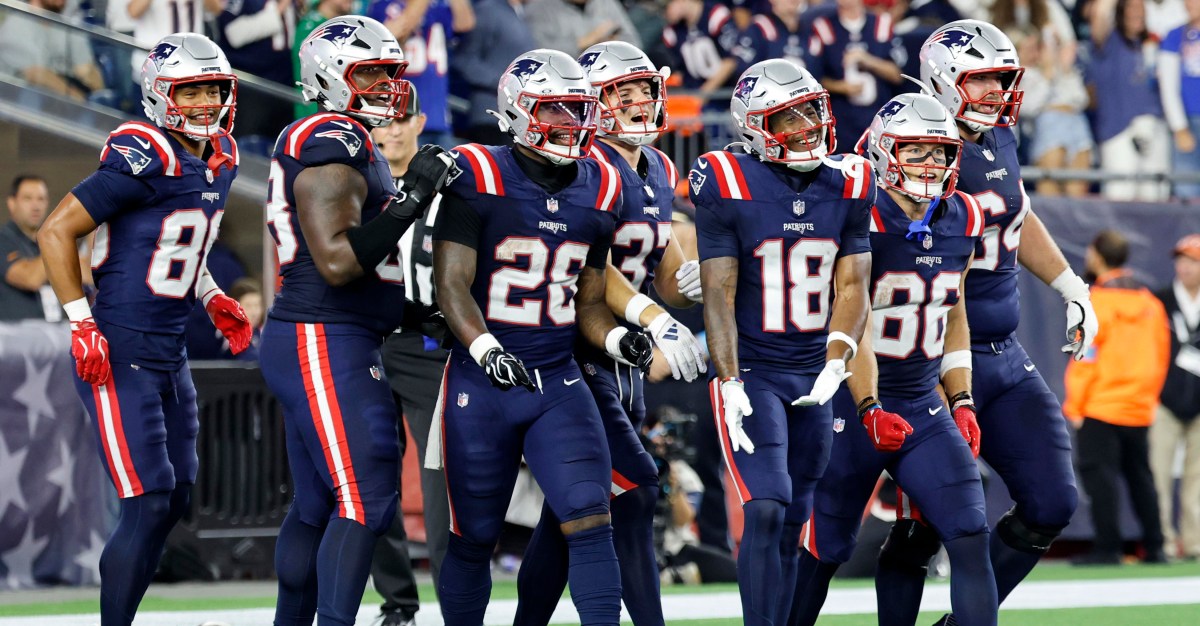 Patriots 53-man roster projection: Thin depth creates uneasy decisions