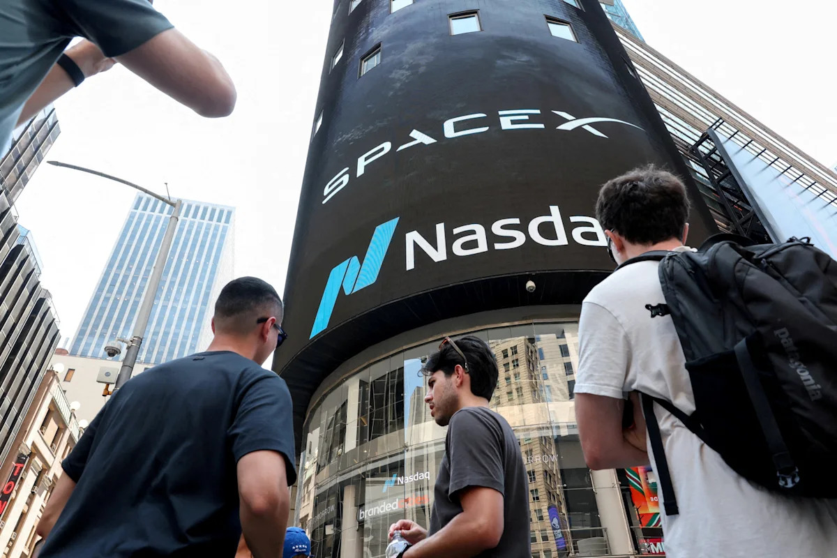 SpaceX's biggest investors are finally visible — just as millions more shares unlock: Chart of the Day