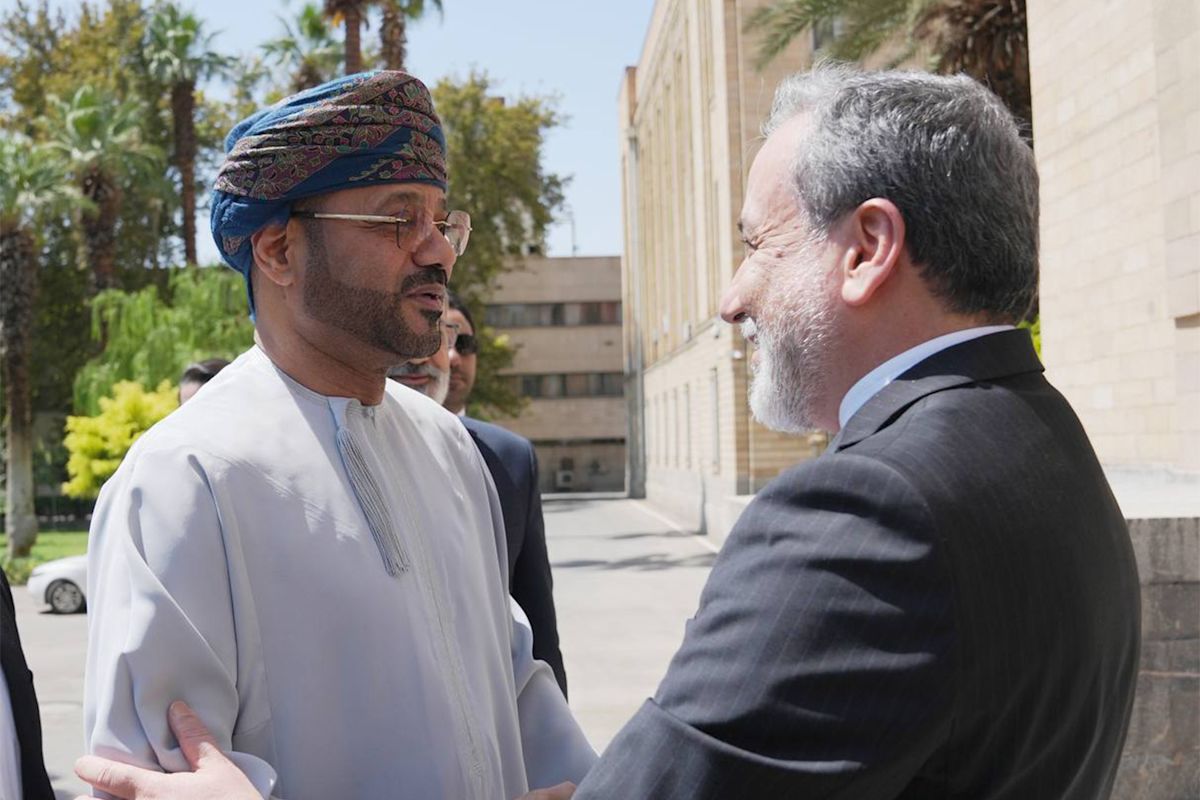 Is Iran war diplomacy ramping up, as Qatar, Oman, Pakistan officials visit?