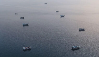 Iran, Oman Agree to Share Strait of Hormuz Revenue, IRGC Says