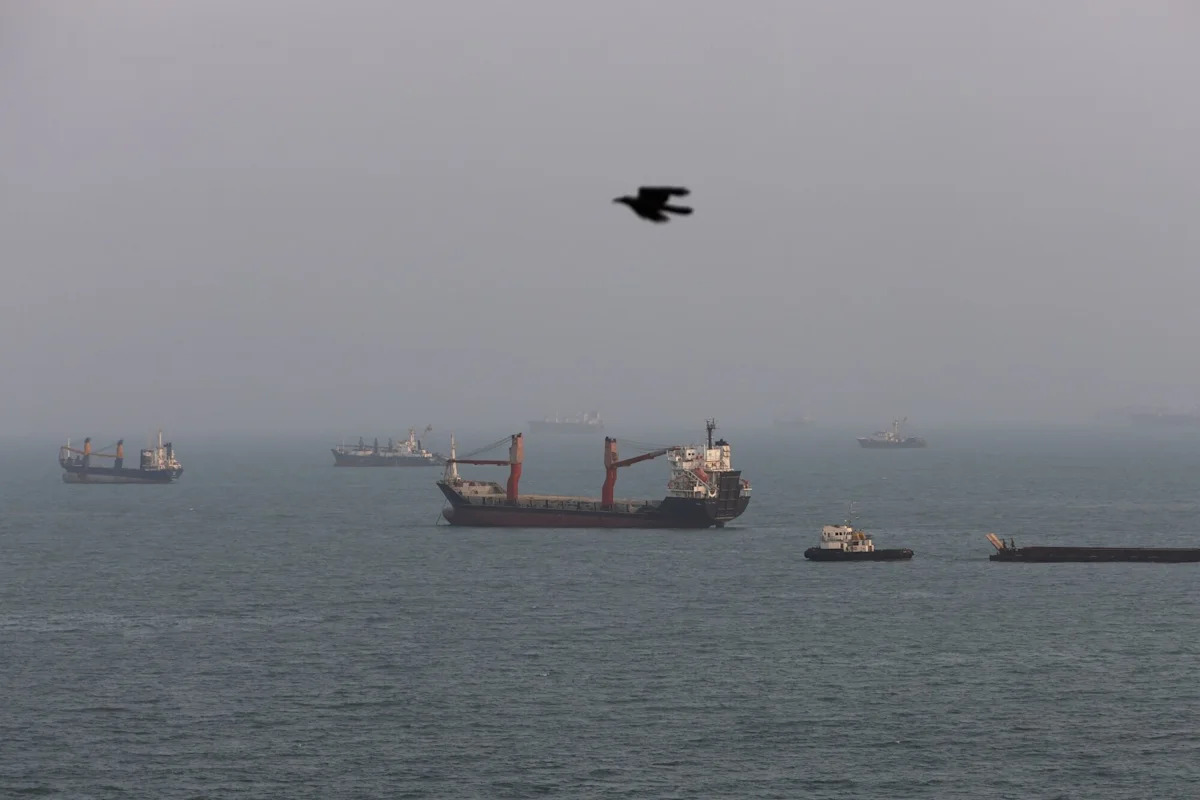Goldman Says Hormuz Oil Flows at Two-Thirds of Pre-War Levels